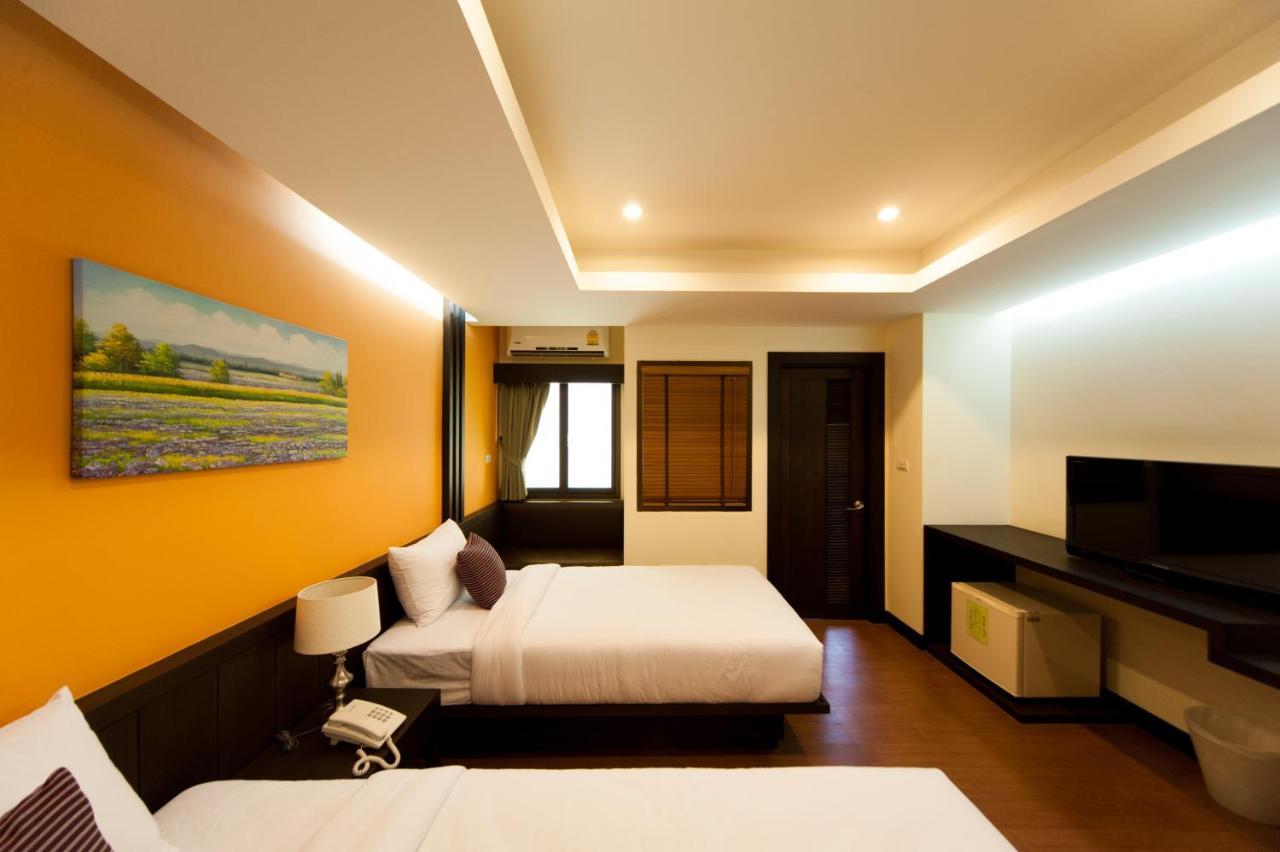 ホテル タラ プレイス バンコク都 エクステリア 写真